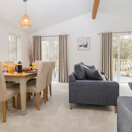 Hollytree Semesterbostad Windermere