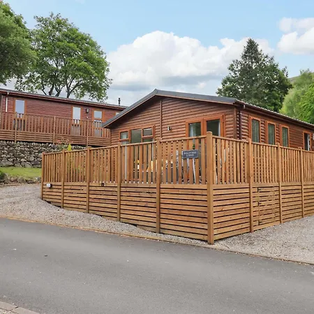 Semesterbostad Hollytree