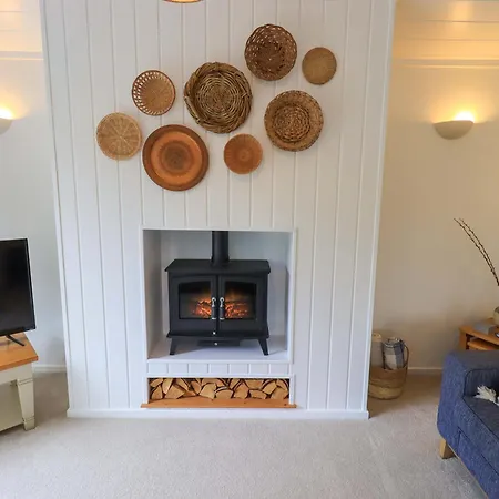 Hollytree Semesterbostad *